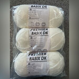 Premier Basix DK Light Yarn in Soft White